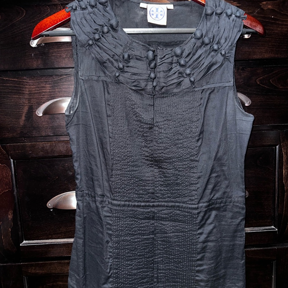 Tory Burch Black Textured Sleeveless Blouse